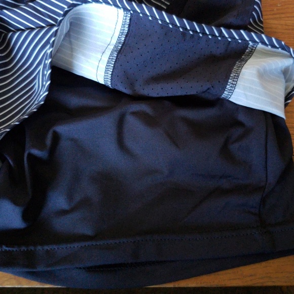 Workout shorts - Picture 4 of 4